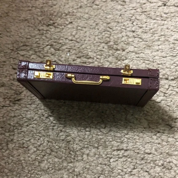 Mini Attache Handcrafted Miniature Briefcase- A business in credit card holder - Picture 3 of 6